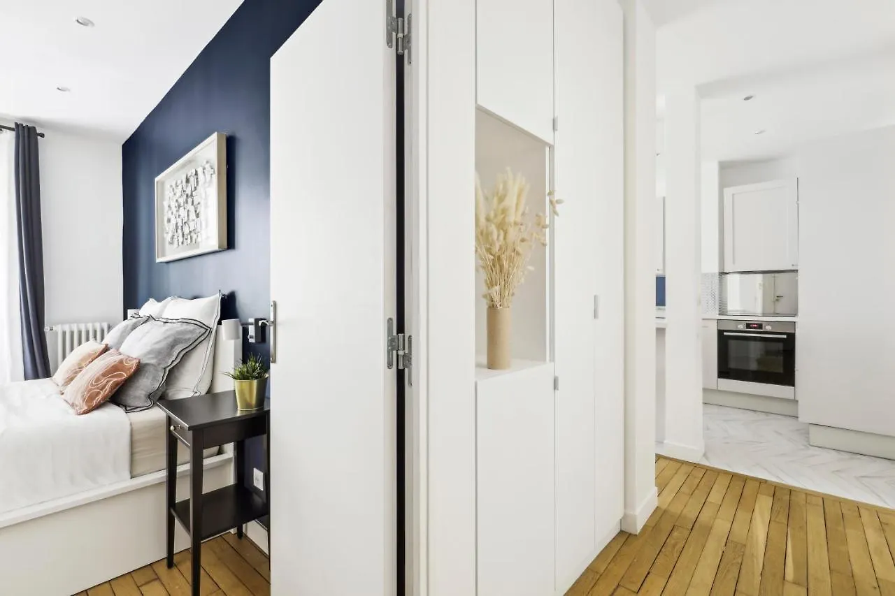 Luxury Near Monceau & Wagram Apartment Paris 0*,