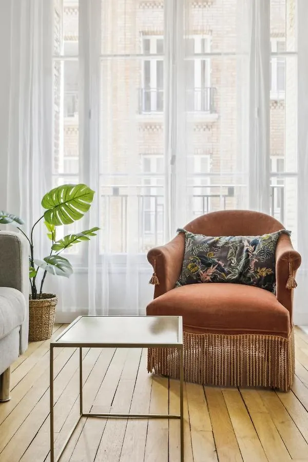Luxury Near Monceau & Wagram Apartment Paris
