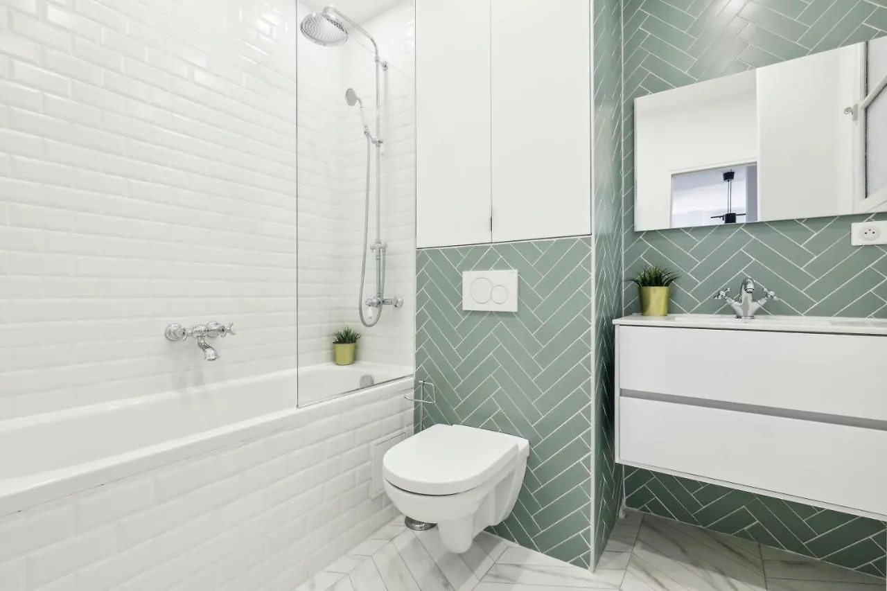 Luxury Near Monceau & Wagram Apartment Paris